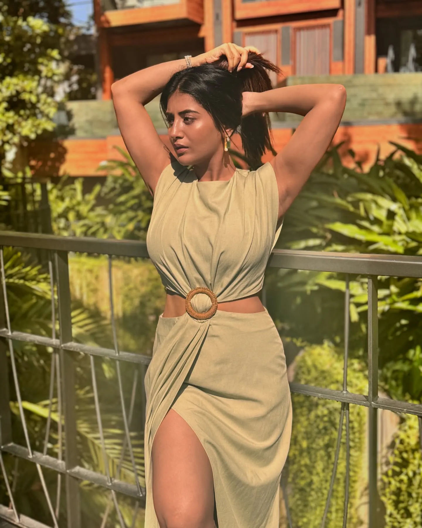 Rashi Singh - rashi-singh-10.webp